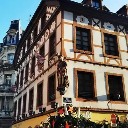 Two - Centre Historique Apartment
